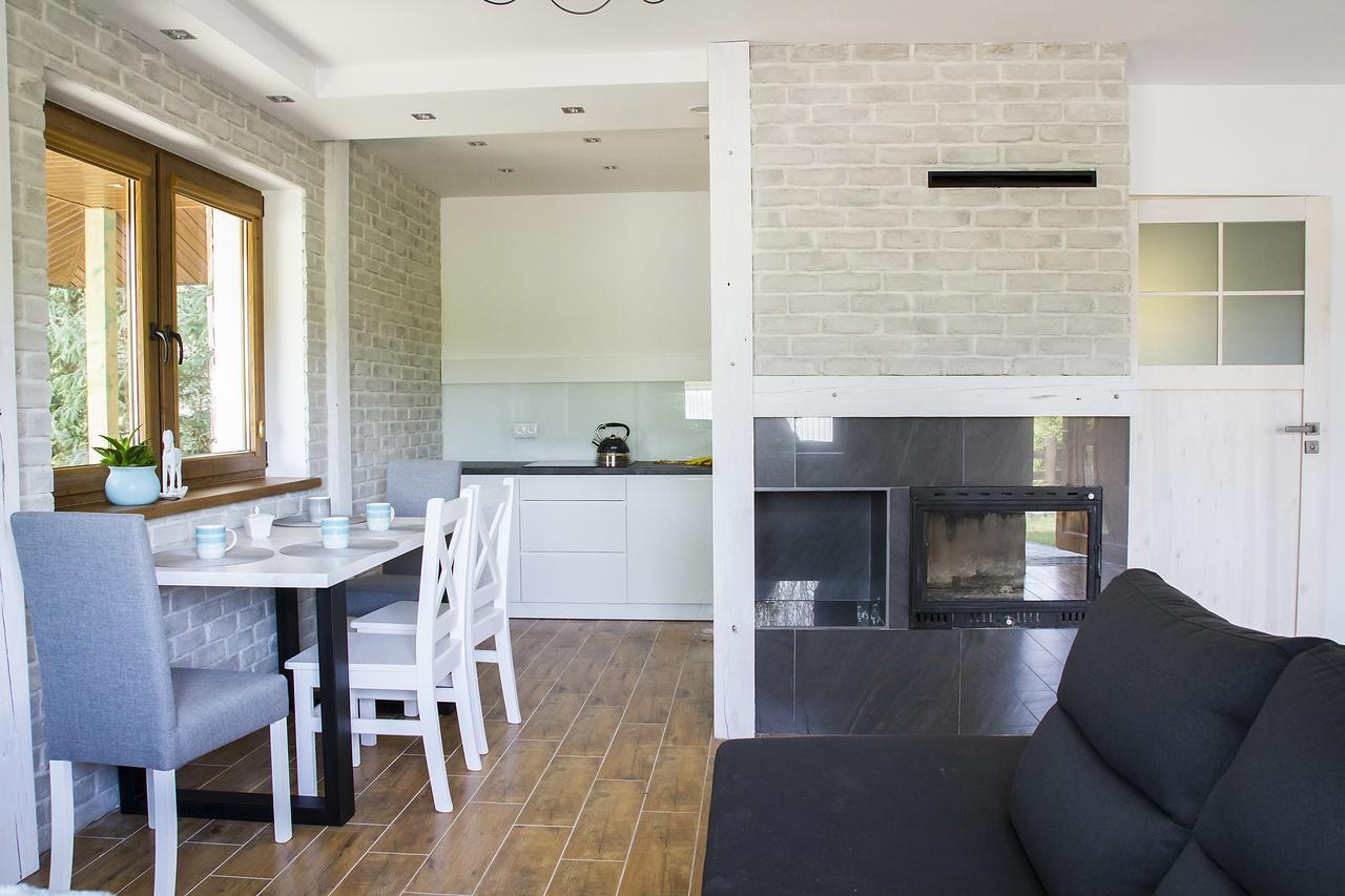 "Miedzy Gruszka A Sanem" Apartment เลสโก ภายนอก รูปภาพ